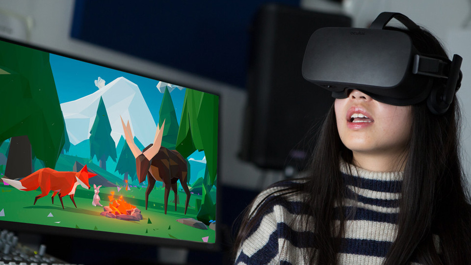 An occulus headset available in the VR lab